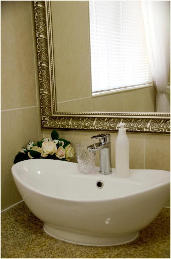 Villa Rose Cottages Bloemfontein Eksteriør bilde